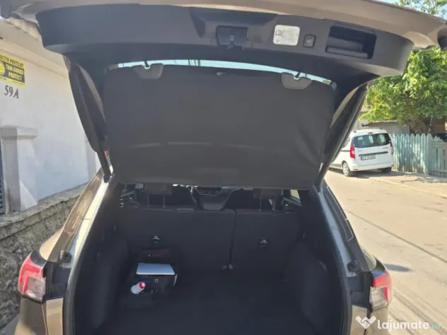 Ford Kuga 2020 autoturism