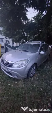Dacia Sandero 1,6 benzina, unic proprietar 