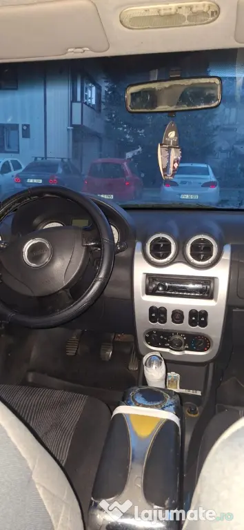 Dacia Sandero 1,6 benzina, unic proprietar