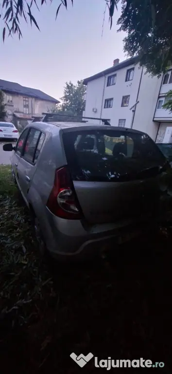 Dacia Sandero 1,6 benzina, unic proprietar