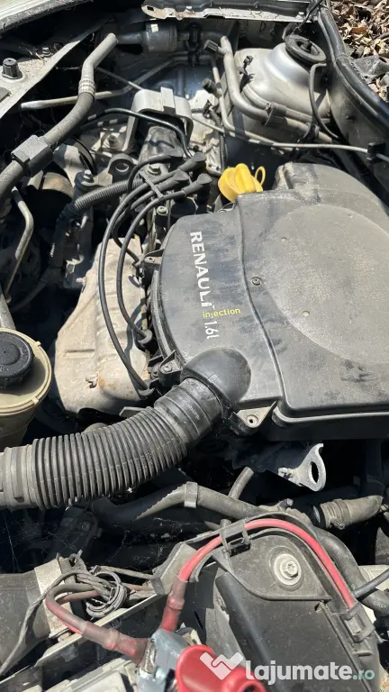 Dacia Sandero 1,6 benzina, unic proprietar