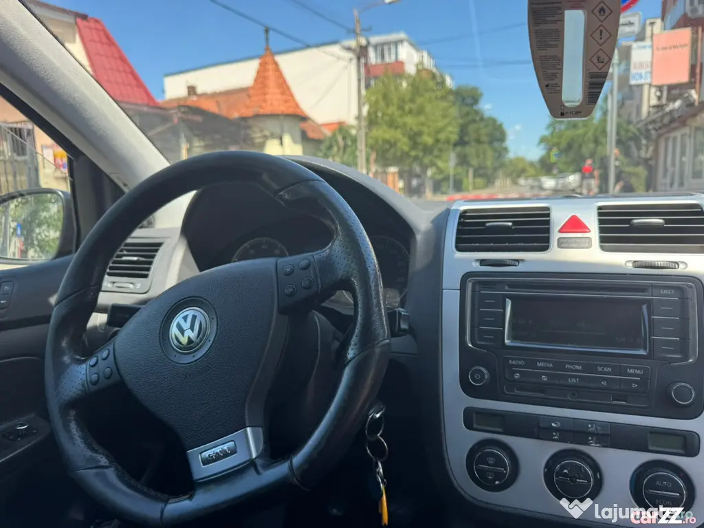 Vw Golf 5 1.6 FSI pachet GTI interior-exterior