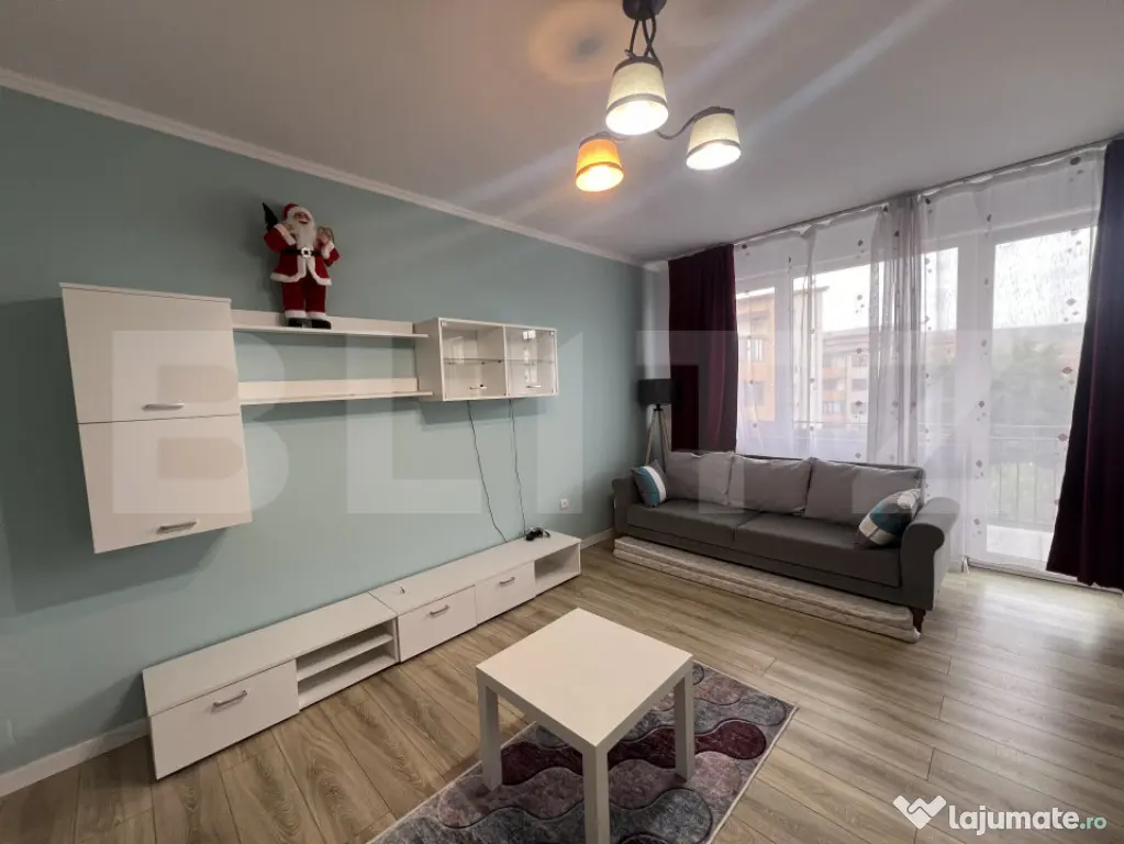 Apartament 2 camere, parcare, zona Terra