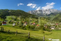 Teren cu fundație de cabană, intabulat, 1.093 mp – Satul