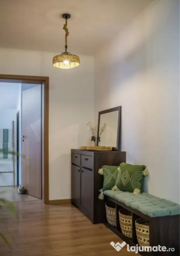 Apartament cu 3 camere, Cetate-Schit