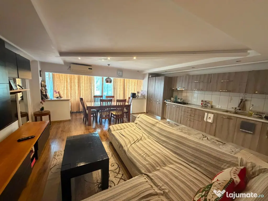 Apartament 3 camere,strada Babadag,parter