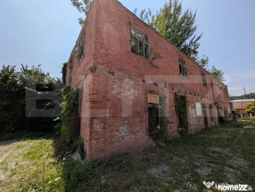 ????️ Teren intravilan cu potențial de dezvoltare – apr - Moreni (Dambovita)