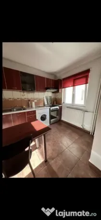 Brancoveanu piata sudului etaj 3 spatioasa