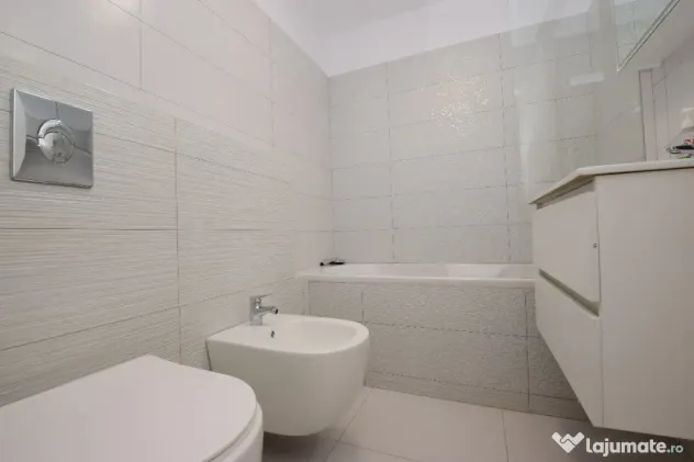 3 camere, renovat, centrală, 2/4, Rahova - Strada Oltina