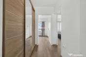 Apartament cu 4 camere de închiriat în zona Polivalenta