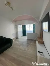 Apartament cu 4 camere de închiriat în zona Polivalenta 