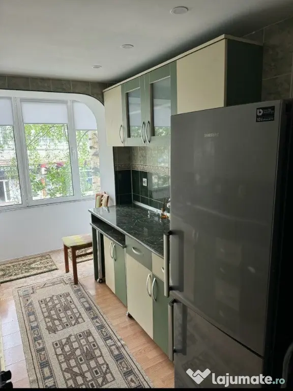 Apartament Cu 3 Camere Semidecomandate Etaj 1 Zona Ultracentrala