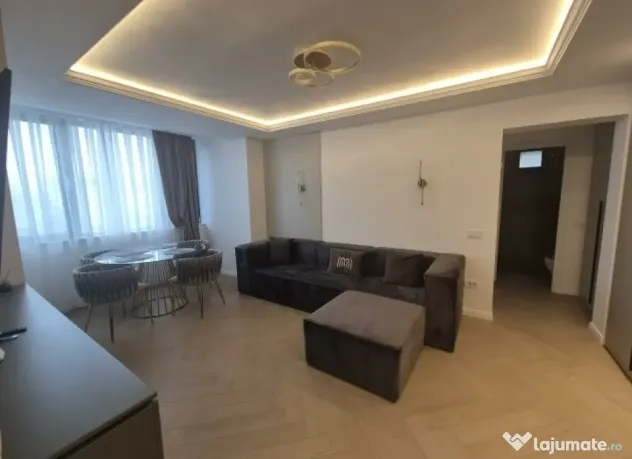 Apartament De Lux Cu 3 Camere Semidecomandate Zona Ultracentrala