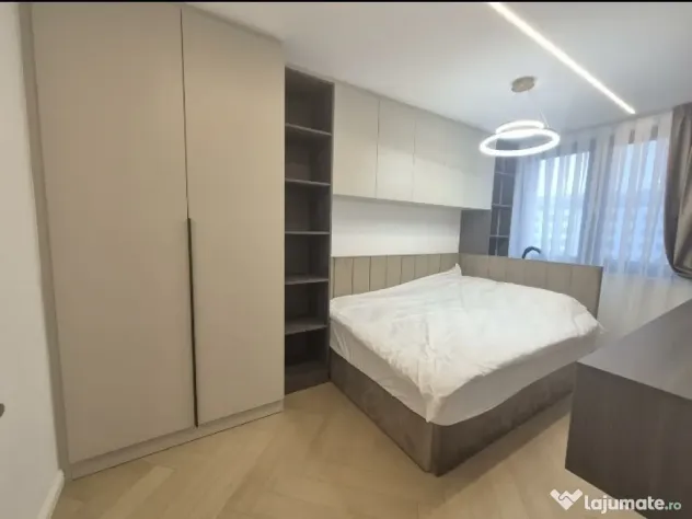 Apartament De Lux Cu 3 Camere Semidecomandate Zona Ultracentrala