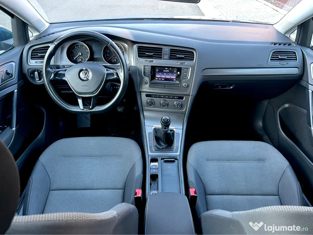 VOLKSWAGEN Golf 2013 — imagine 13