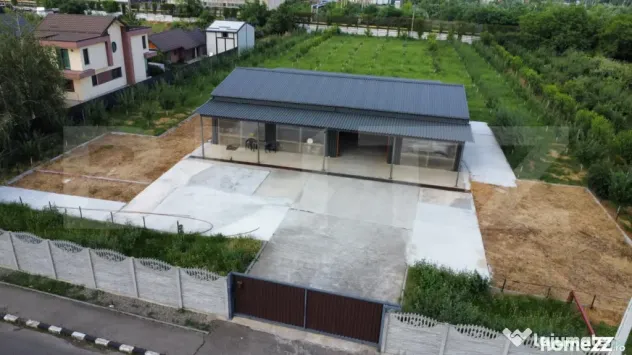 Hală de vanzare2024, 300 mp, teren intravilan 4.650 mp – - Floresti (Prahova)