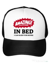 Sapca personalizata Amazing in bed Alb