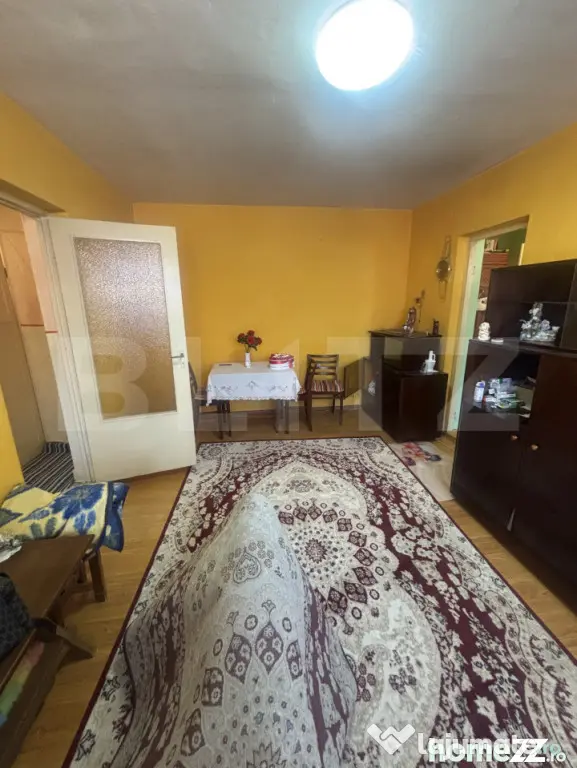 Apartament de vanzare, cu instalatiile refacute - Simleu Silvaniei (Salaj)