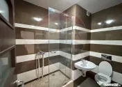 Birou modern de închiriat | Strada George Coșbuc | Baia... 