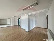 Birou modern de închiriat | Strada George Coșbuc | Baia... 