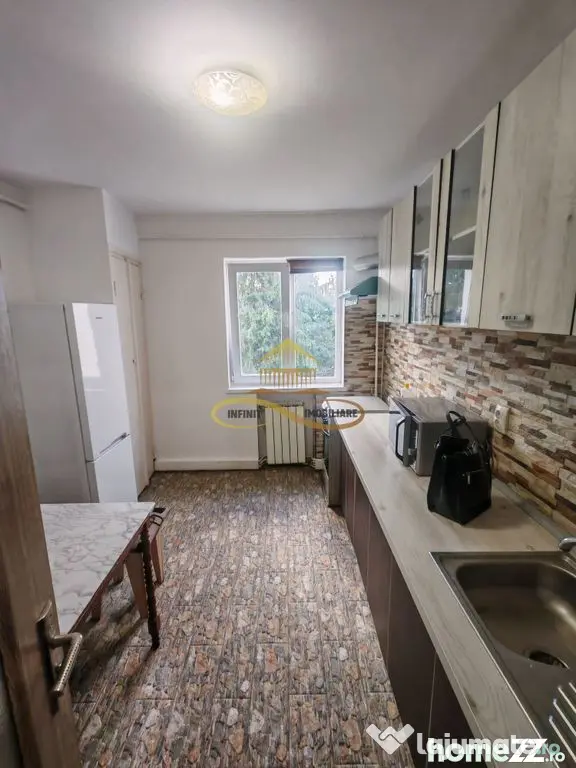 Apartament 3 camere de închiriat – zona RMB