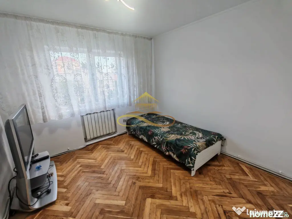 Apartament 3 camere de închiriat – zona RMB