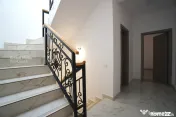 Vilă Business & Rezidențial | 210 MP Utili | Curte | Vitan 
