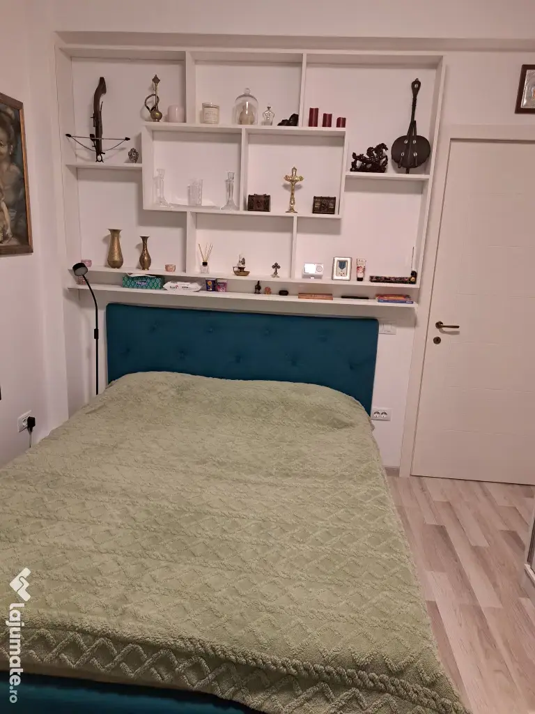 Vând apartament 2 camere în Bucium