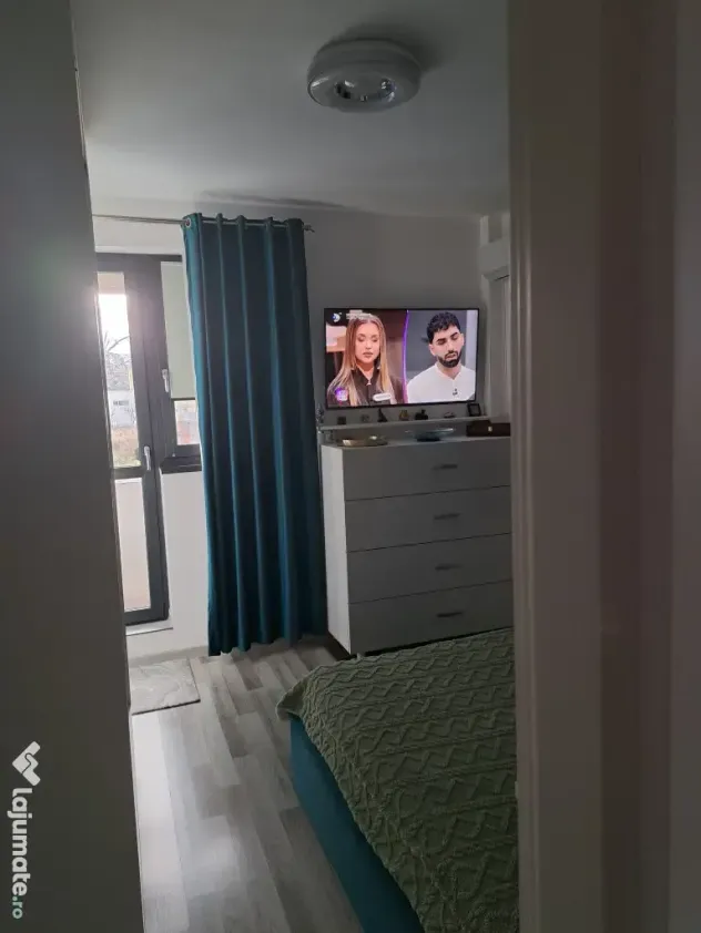 Vând apartament 2 camere în Bucium