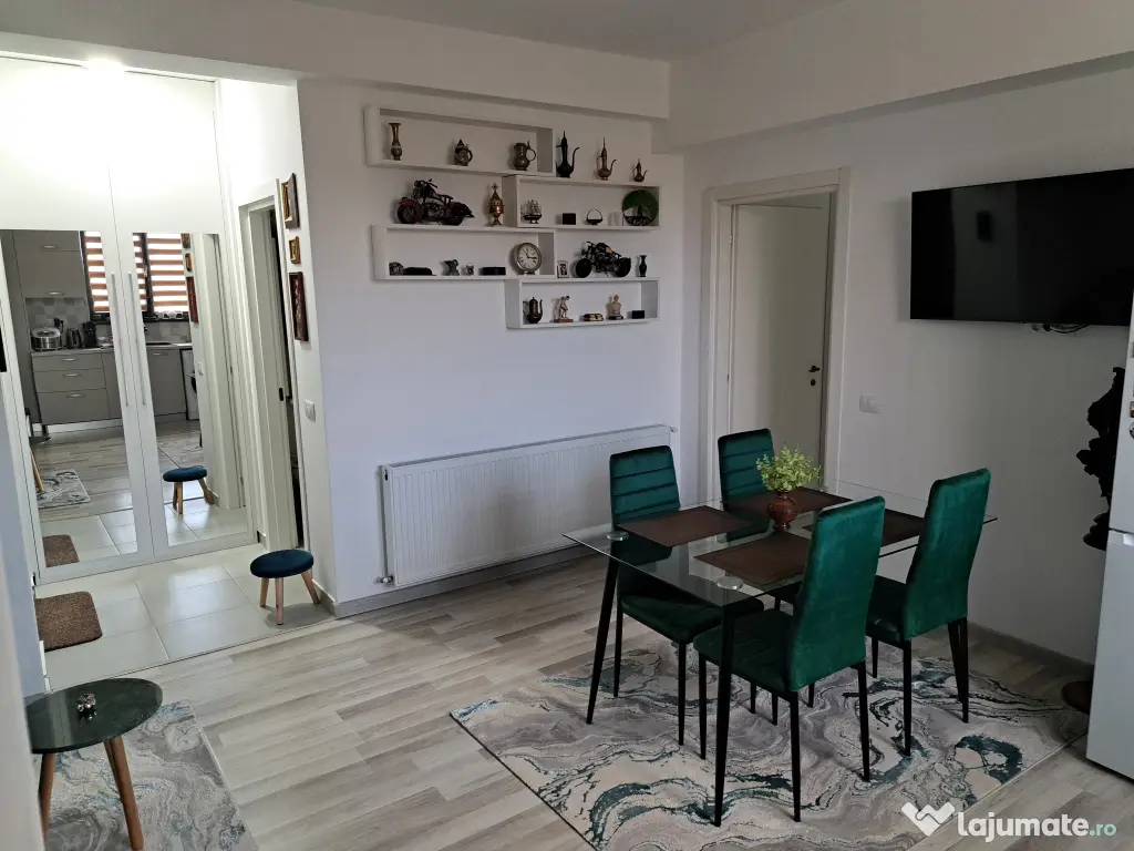 Vând apartament 2 camere în Bucium