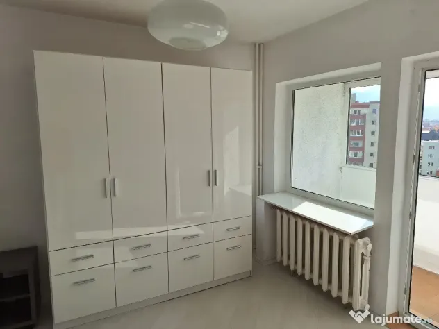 Garsonieră de închiriat incepand cu 01 August 2026 zona Judetean
