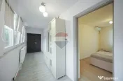 Casă cu 3 camere, complet renovată, teren 8.788 mp, For...