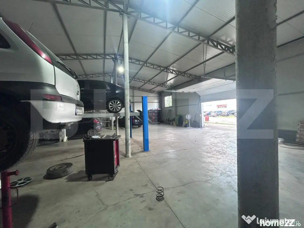 Service auto complet echipat de închiriat, 400 mp, Parcare - Craiova (Dolj)