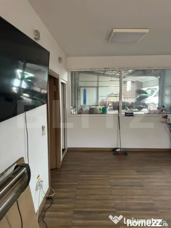 Service auto complet echipat de închiriat, 400 mp, Parcare - Craiova (Dolj)