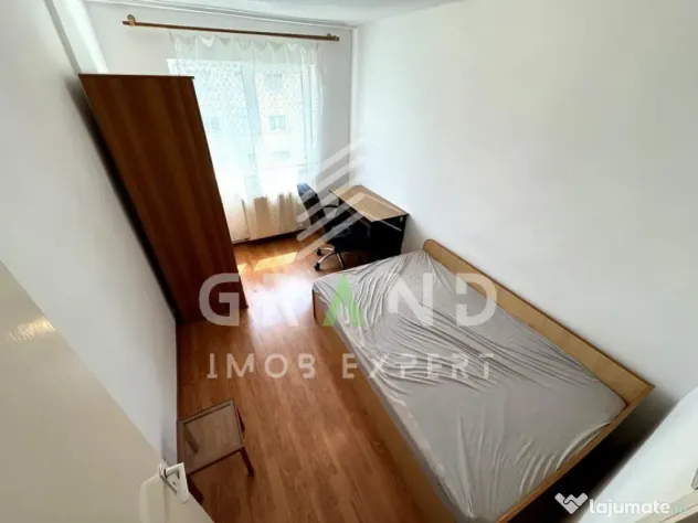 2 camere decomandate | Etaj intermediar | Zona accesibila |