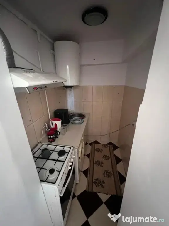 Apartament Cu 2 Camere Decomandate - Parter Zona Marasesti - Oituz
