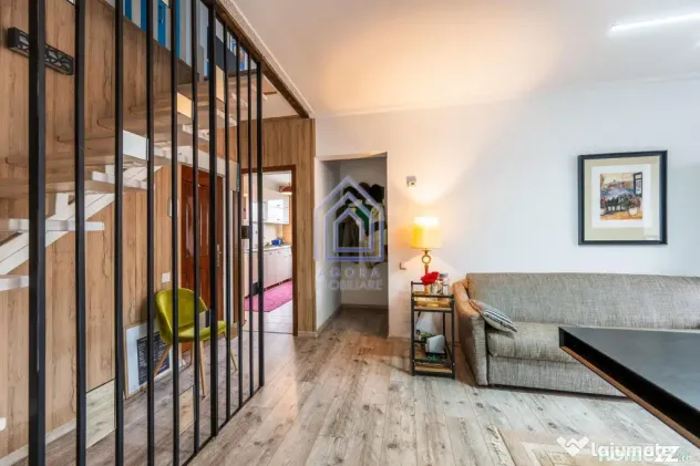 - Apartament cu 3 camere ultracentral 81 mp - mobilat si ut