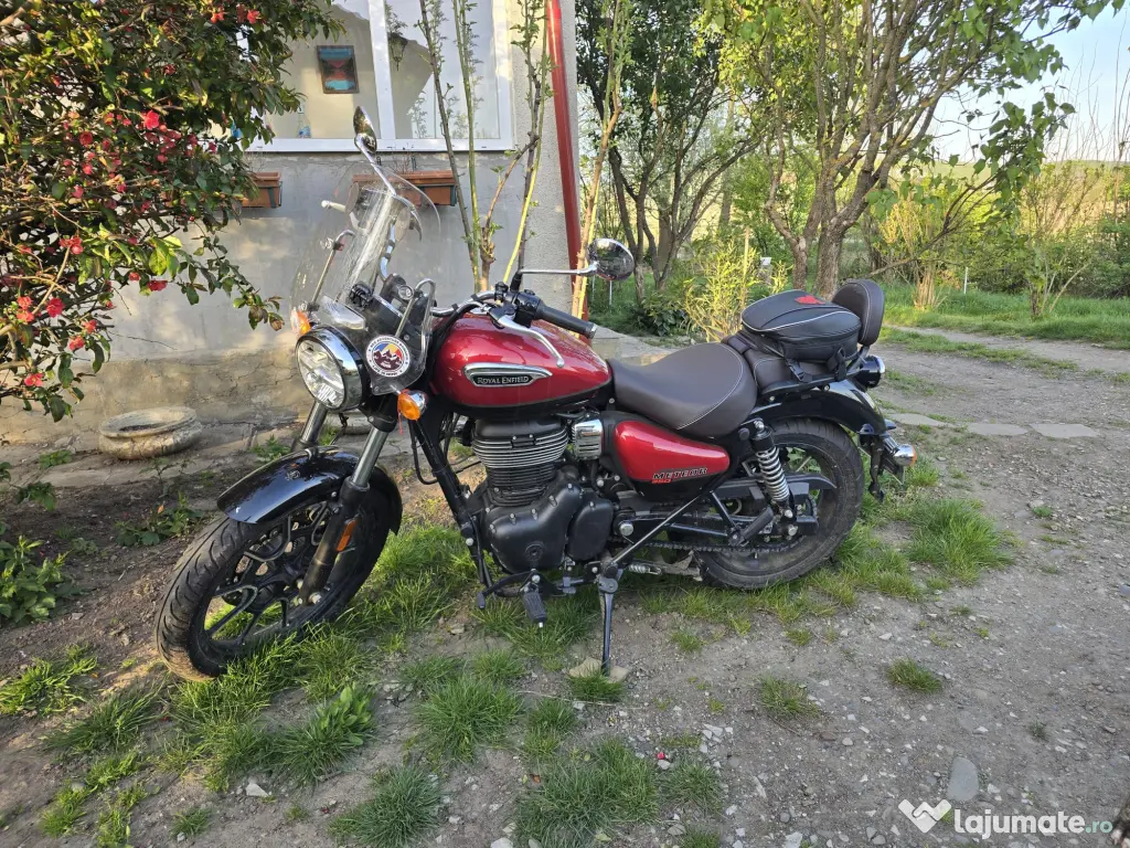 Motocicleta Royal Enfield Meteor 350 nou si inmatriculat