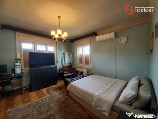 Casa individuala cu 5 camere si teren de 337 mp - zona Crisa - Timisoara (Timis)
