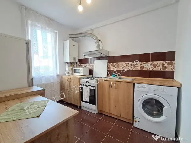 Inchiriere Apartament 1 camera, 32 mp, parcare zona Eroilor Floresti