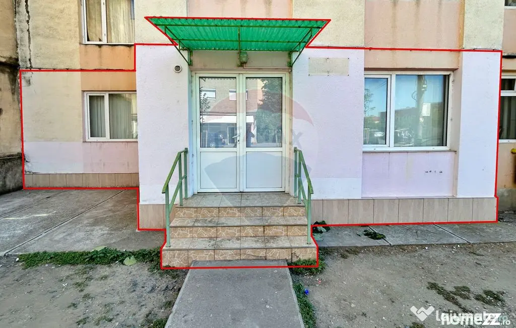 Spațiu comercial de închiriat în Confecții/Arad - Arad (Arad)