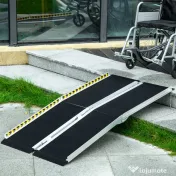 HOMCOM Rampă pliabilă și antiderapantă pentru scaun cu rotile din aluminiu, 152x73cm, Capacitate 272kg