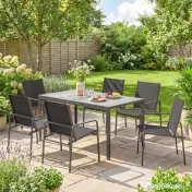Outsunny Set de Prânz pentru Exterior, 7 Piese pentru 6 Persoane, Masă cu Efect de Lemn și Scaune cu Șezut Respirabil, Set Mobilier de Grădină cu Cadru din Oțel Galvanizat, Negru | Aosom Romania 