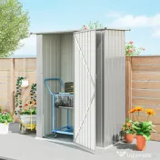 Outsunny Șopron de Grădină 1,07m² din Oțel Galvanizat, Depozit pentru Unelte cu Ușă Blocabilă și Acoperiș Înclinat, 142x86x189 cm, Argintiu | Aosom Romania 