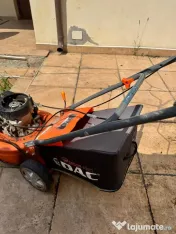 Mașină de tuns iarba RURIS DAC 3240G – defectă, pentru piese 