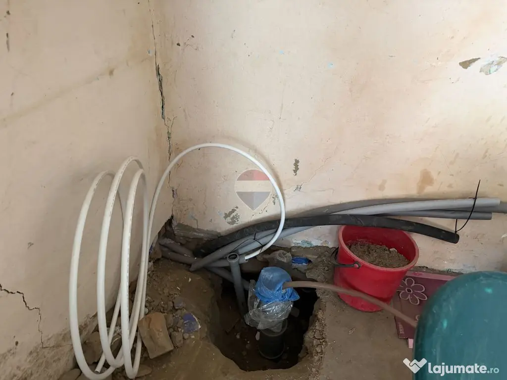 Casă cu 3 camere de vânzare Campinenaca