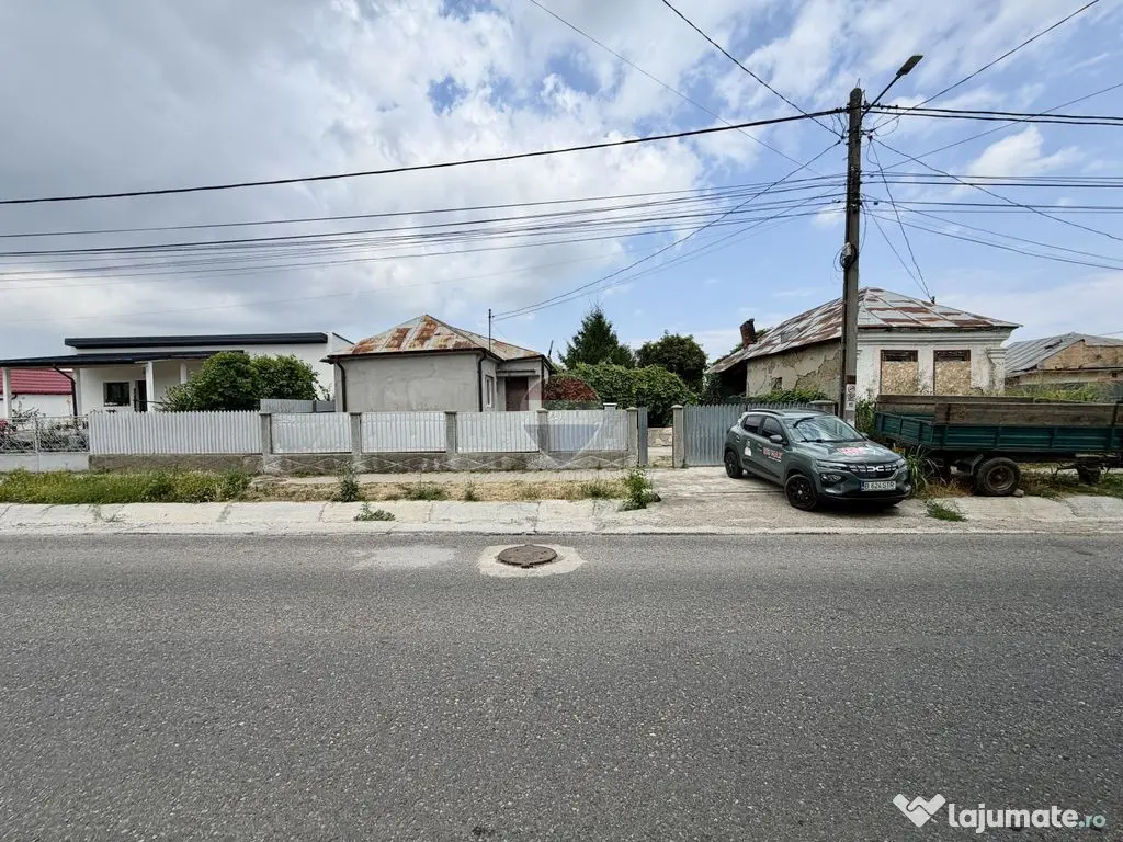 Casă cu 3 camere de vânzare Campinenaca