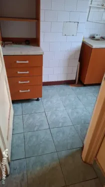 Vând apartament 2 camere 58mp Rahova