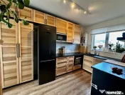 MOSNITA- DUPLEX Superb- gata de mutare- zona excelenta 