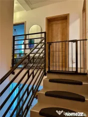 MOSNITA- DUPLEX Superb- gata de mutare- zona excelenta 